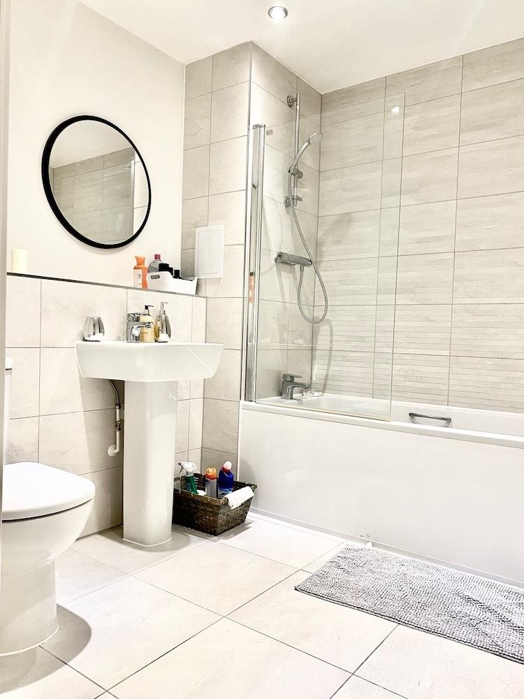 Captivating 2-bed Apartment in London