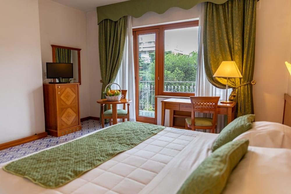 Hotiday Hotel Sorrento