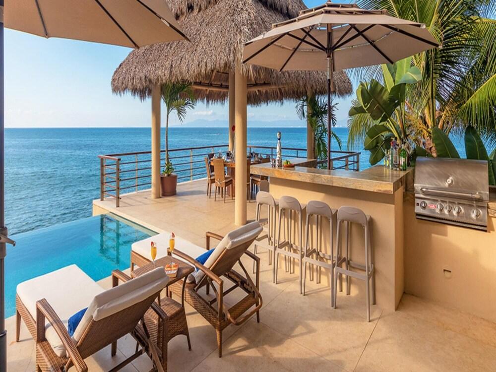 Sunny Vacation Villa 61