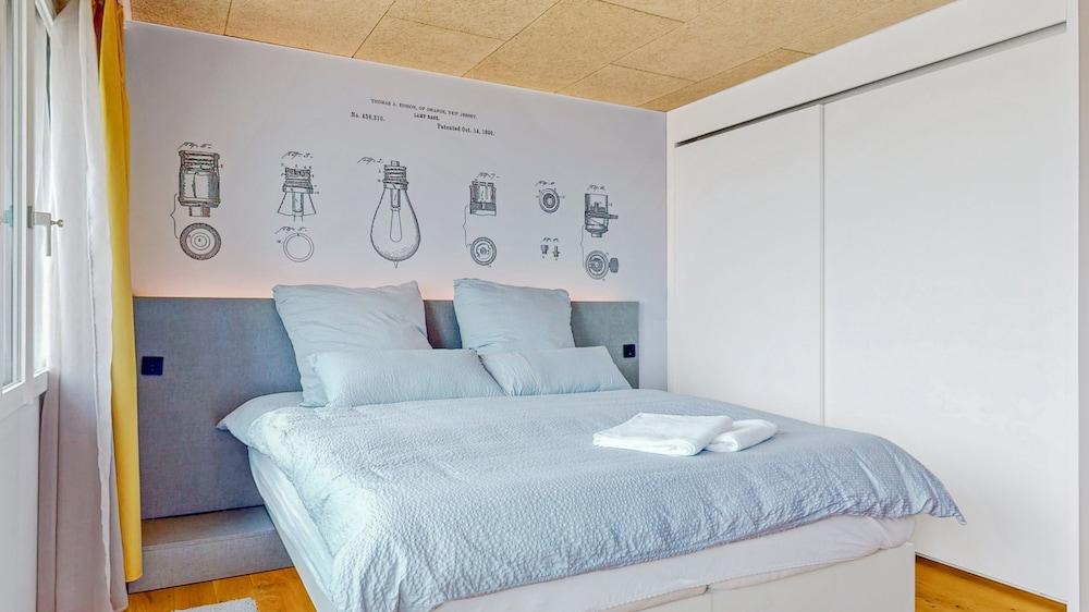 Evi's Home Hotel & Apartments