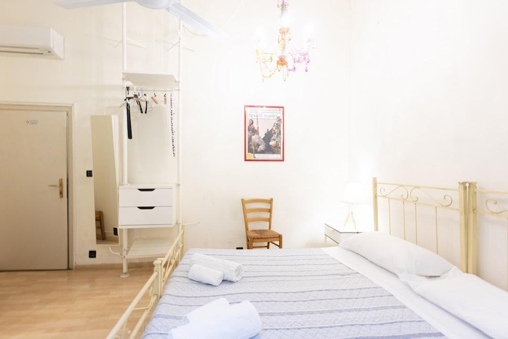 Le Stanze del Carro - Camera Adami