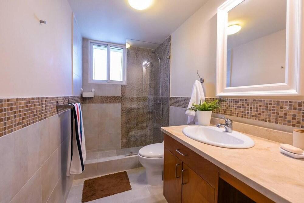 Beautiful Apartment at Beachfront Resort