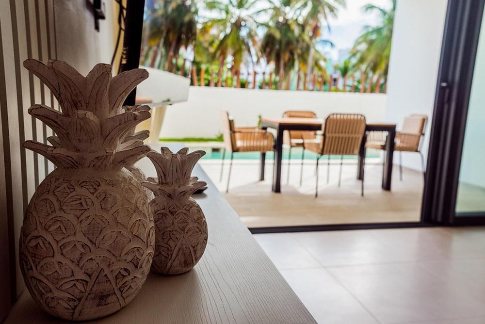 Beautiful apt Best Location Terrace With Pool Access