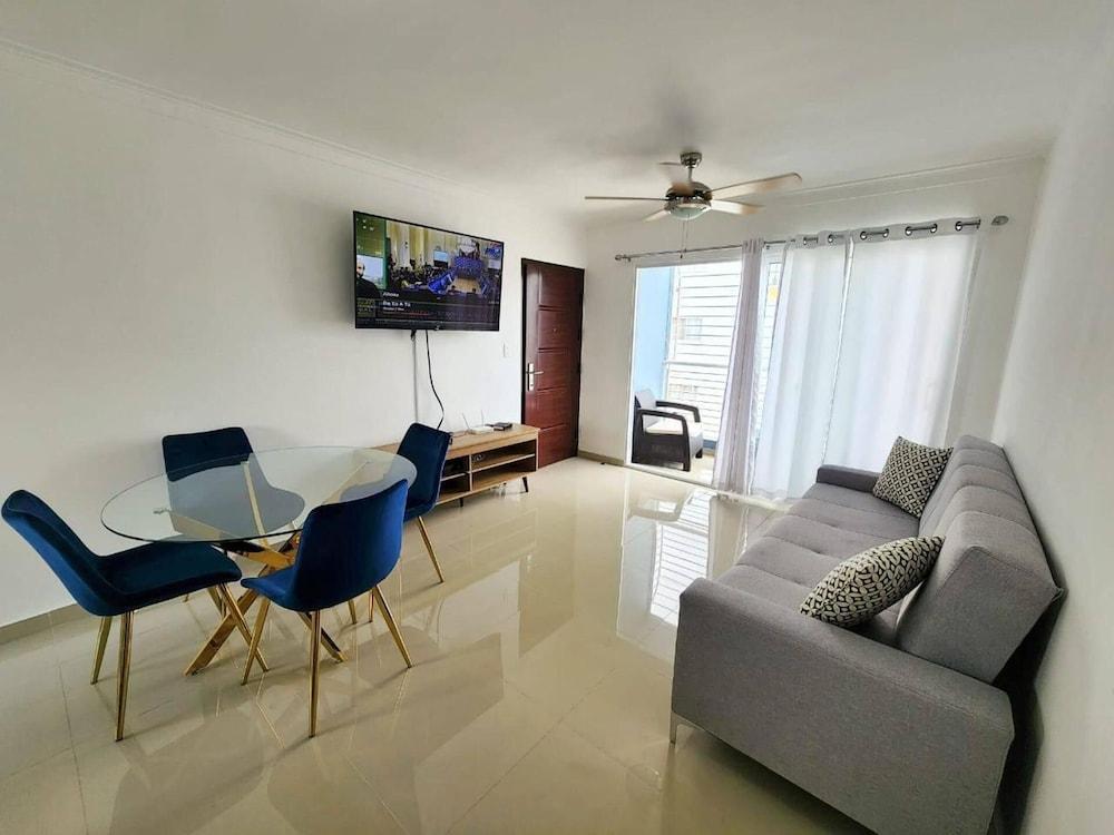 Impeccable 2-bed Apartment in Santo Domingo Oeste