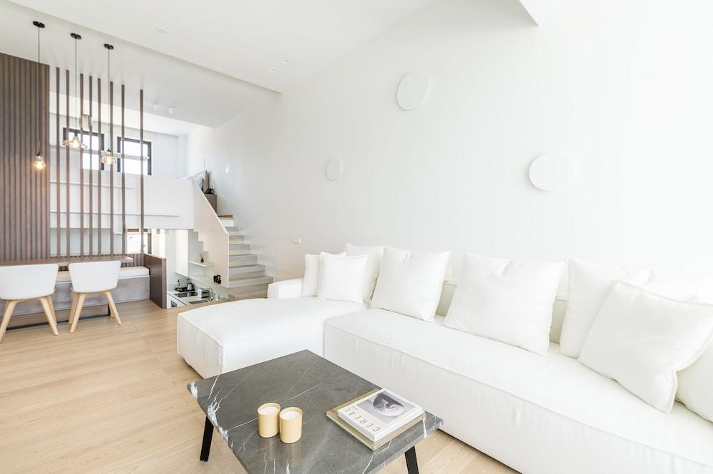 GM Luxury Suites & Spa