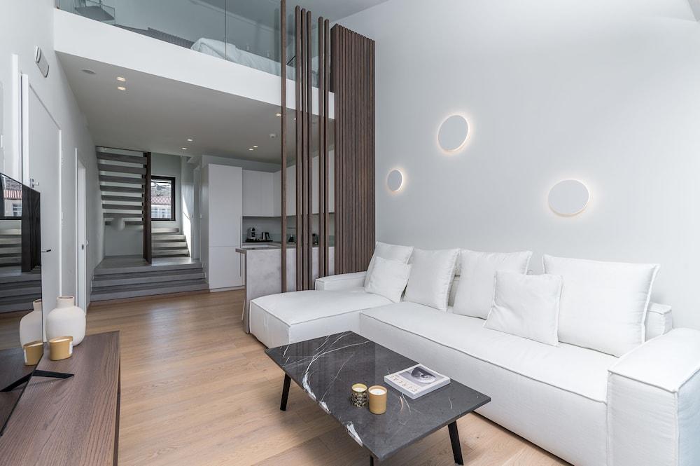 GM Luxury Suites & Spa