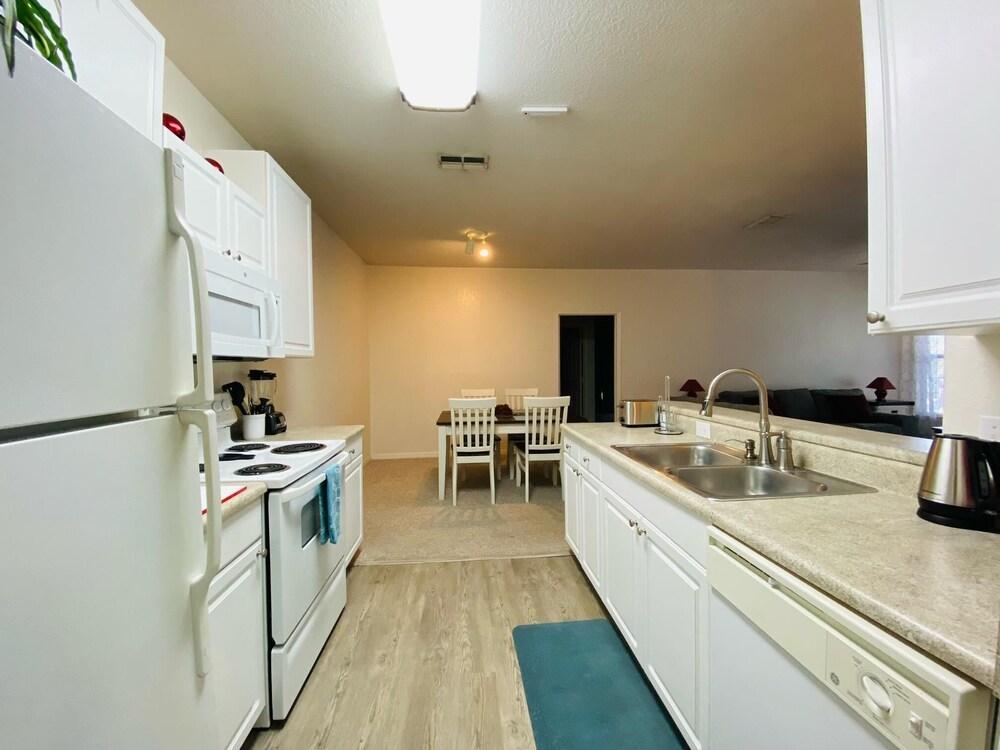 Hemingway Apartment Southern Dunes