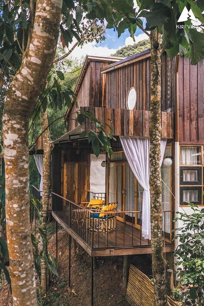 Kiri Vari Boutique Resort