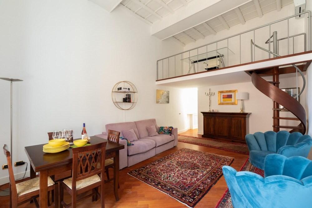 The Pantheon Terrace Experience