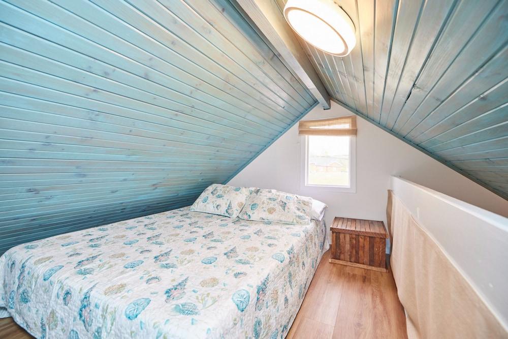 Lake Haven Beach Resort