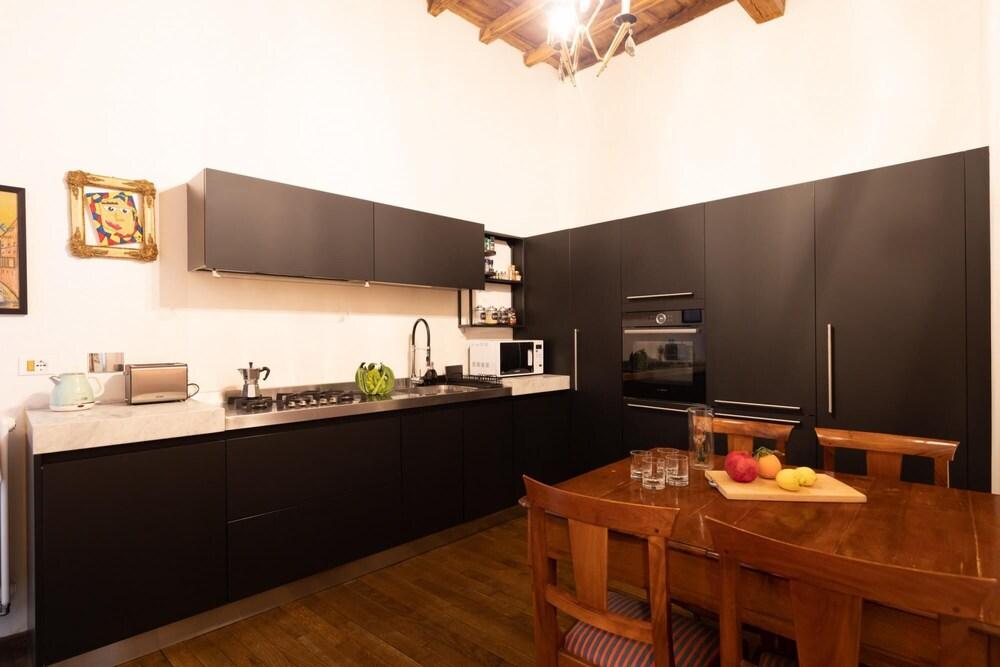 Chic and Style in Historical Via Giulia