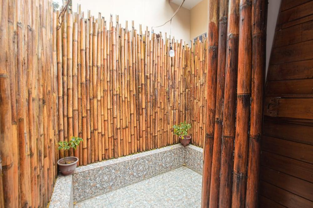 Miracle Signature Hills