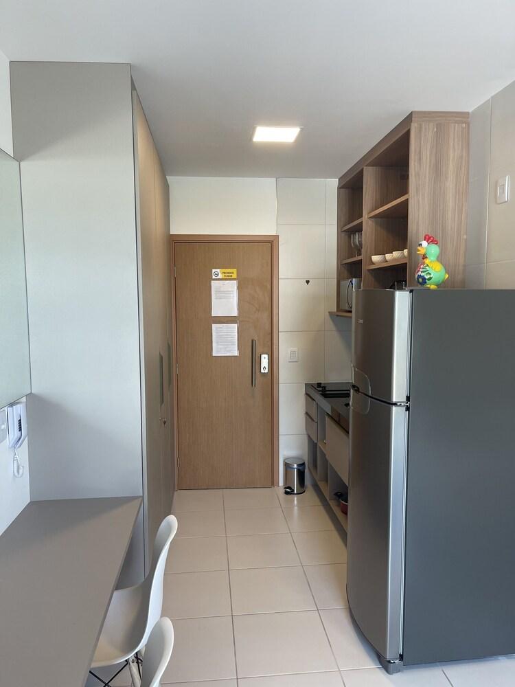 Flat Mana Beach Experience