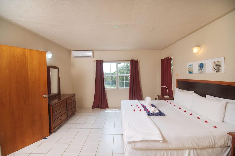 Neem View Apartments Antigua