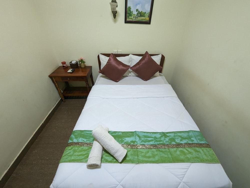 Reach Kunthea Guesthouse