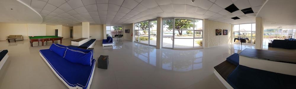 Balcony Breeze @ Bayfront Villas Portmore