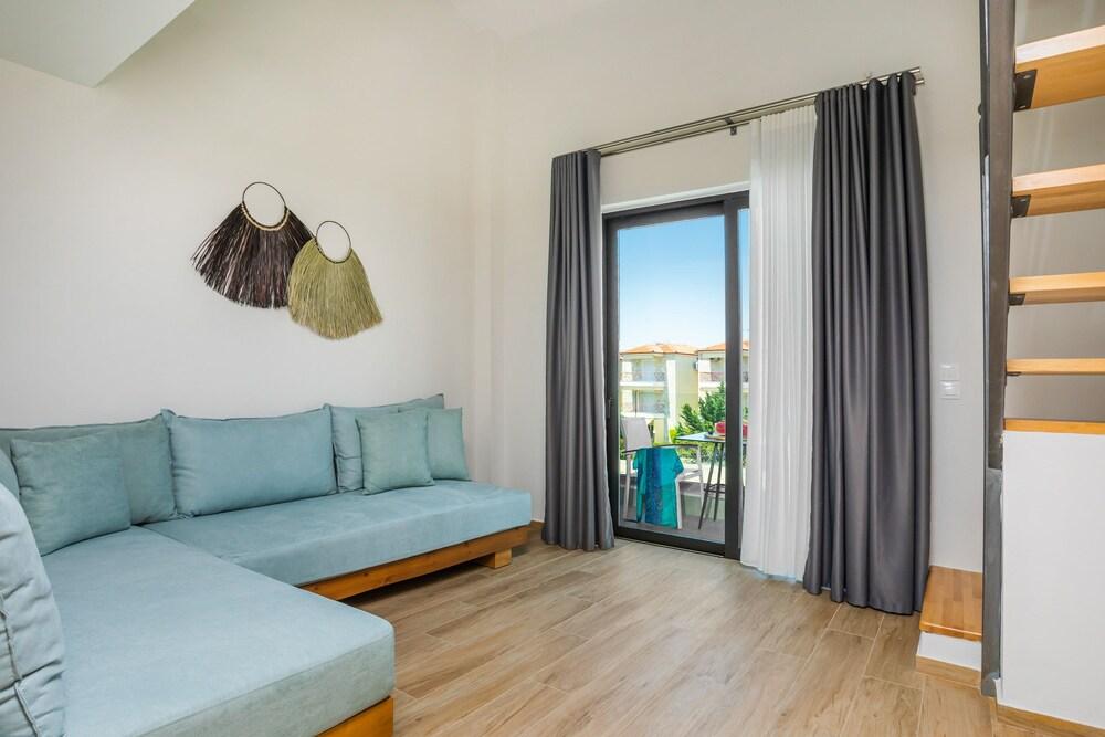 AlexMare Hotel Fourka