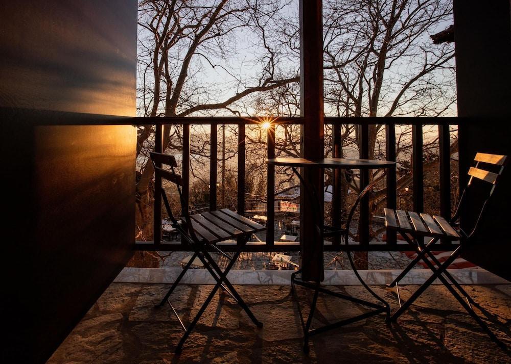 Stagiates Guest House Room 3