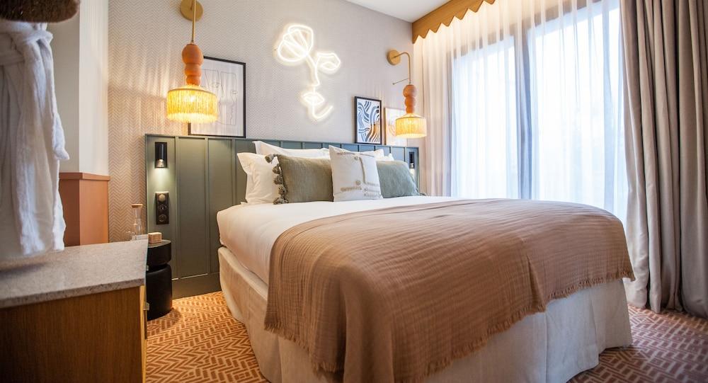 Bloom House Hotel & SPA