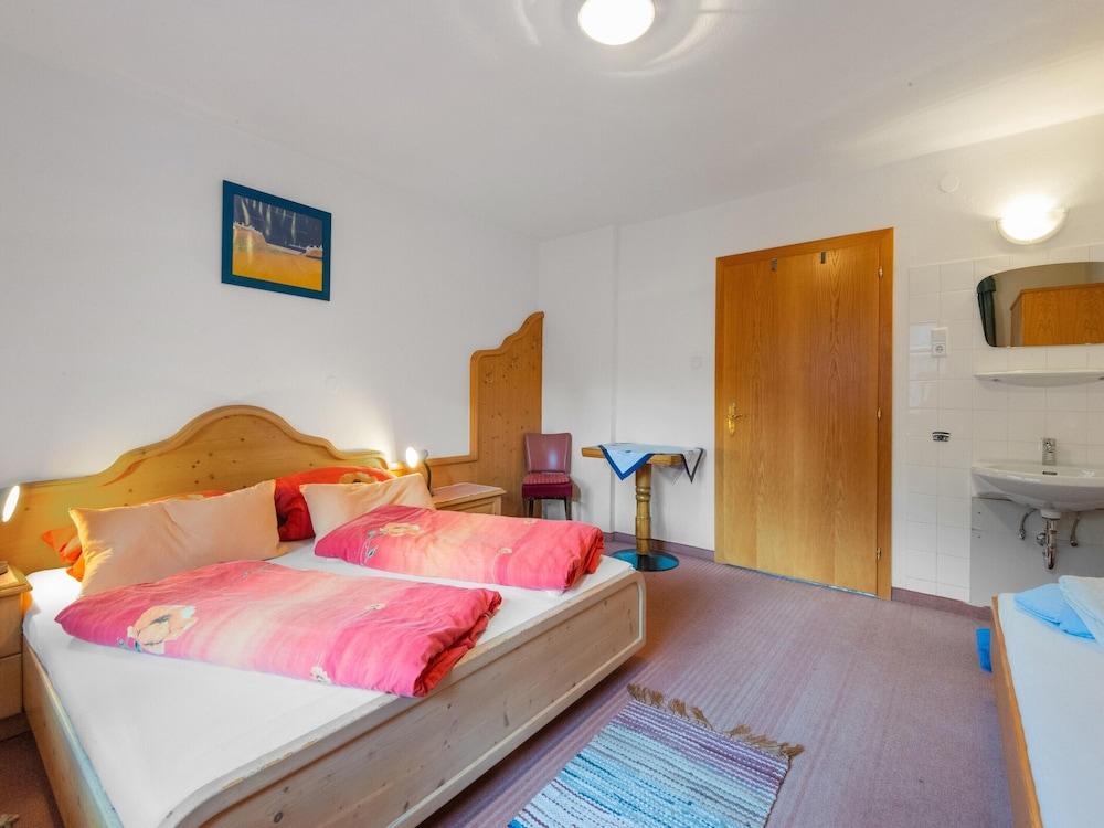 Farmhouse in Otztal Near Ski Arena