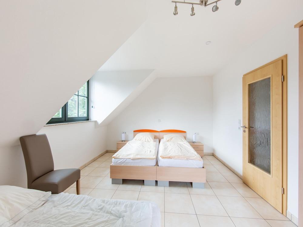 Rennsteig Trail Family Escape