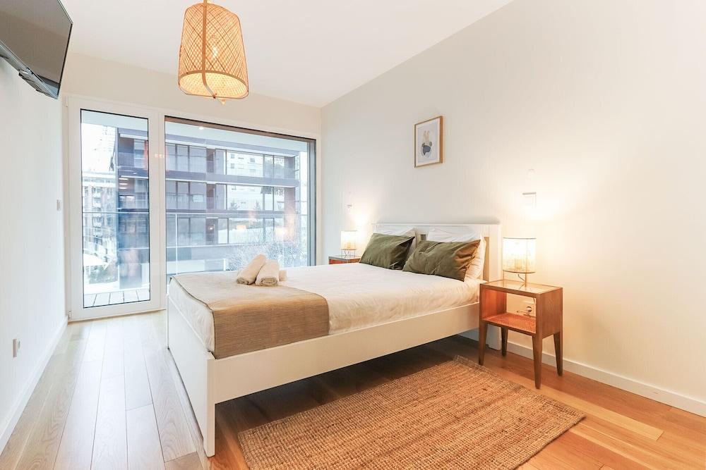 Benfica Prime Terrace by Homing