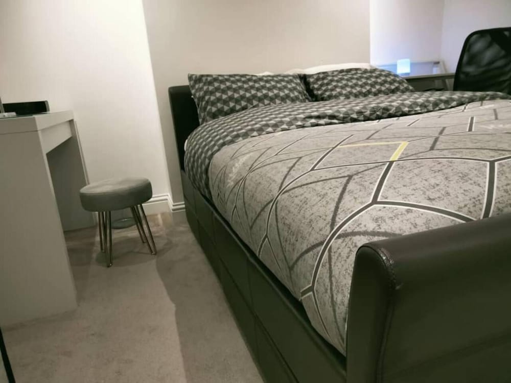 Stylish 1 Bedroom Flat for 3 Guest