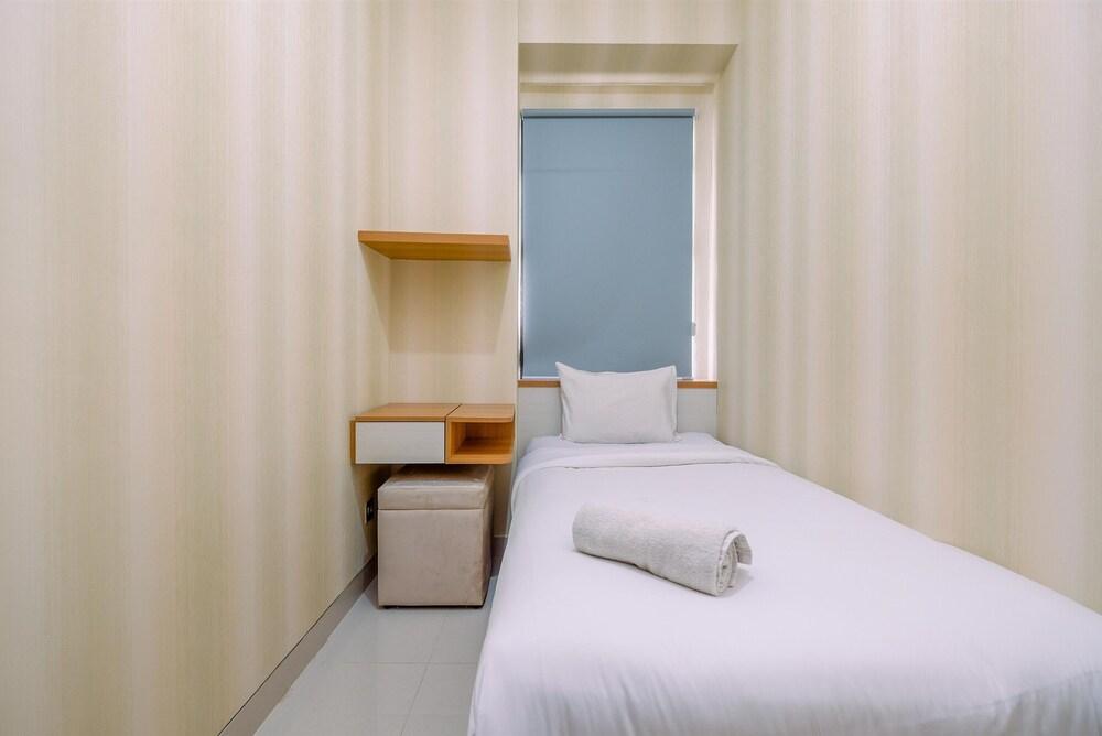 Comfort Designed 2Br At Transpark Cibubur Apartment