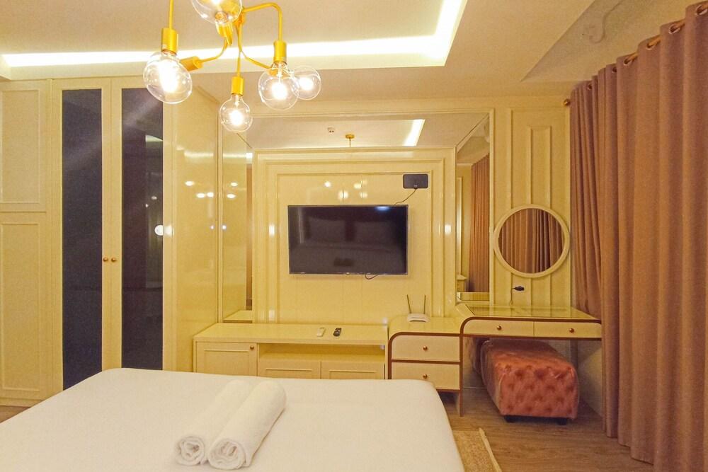 Relaxing Studio At Mataram City Apartment