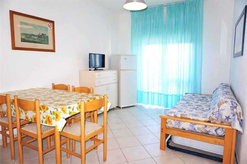 Holiday Home by the Coast in Porto Santa Margherita