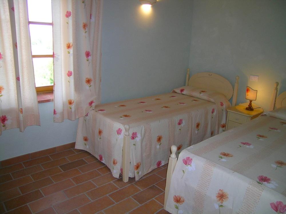 Belvilla by OYO Vocabolo Ronda3 12 p