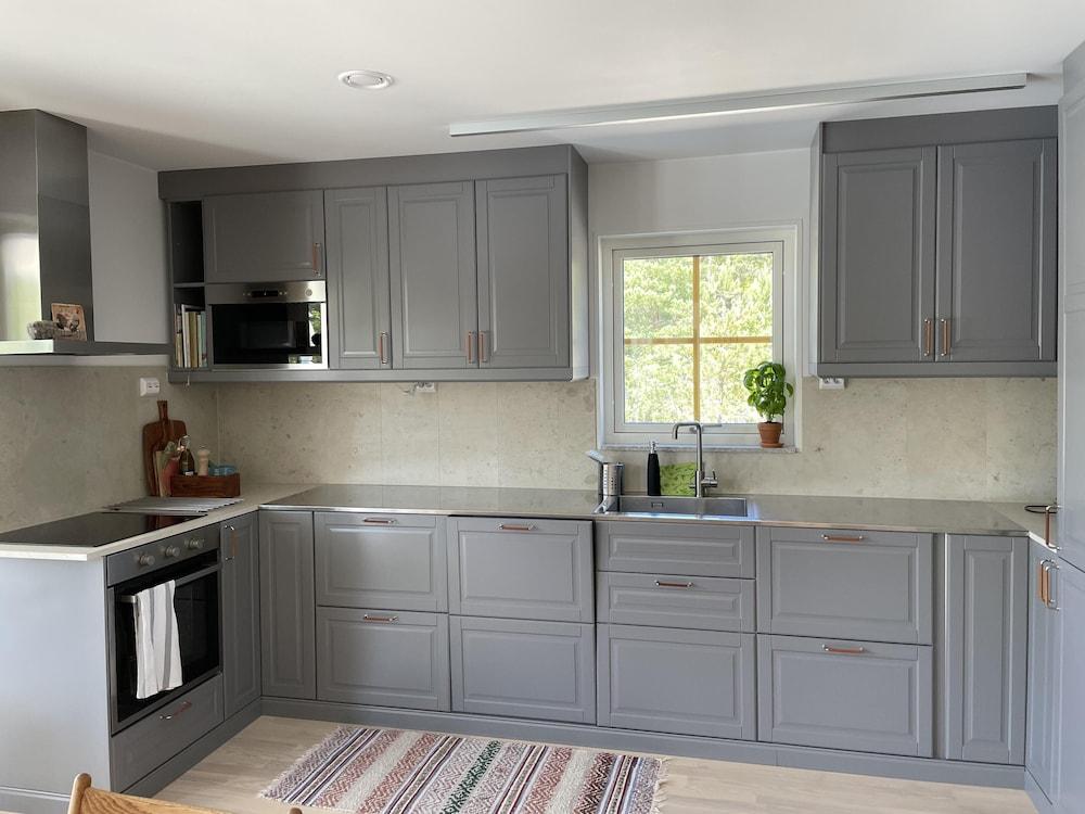 Villa Vitvikena in Gotland, Pool