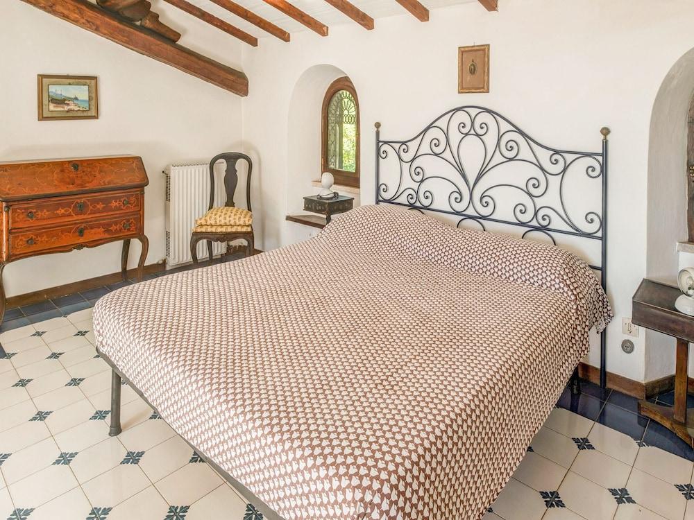 Tuscany Villa With Terrace