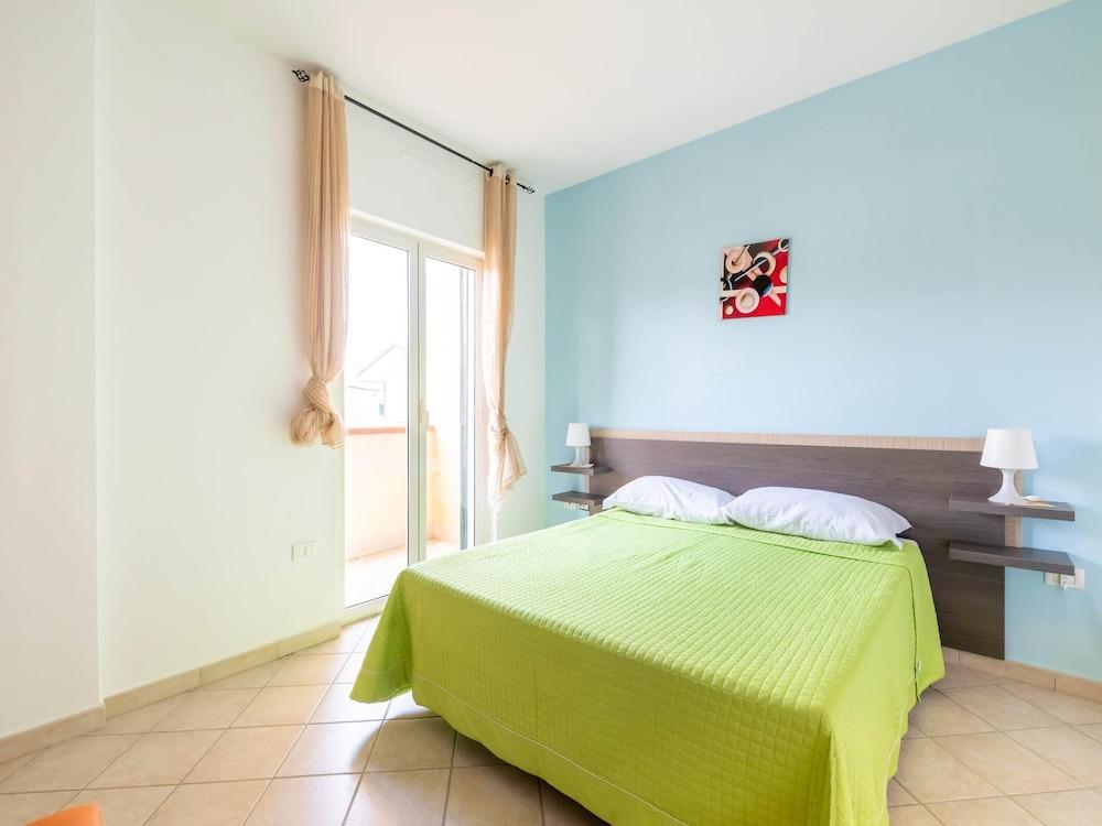 Beachside Villa in Paestum