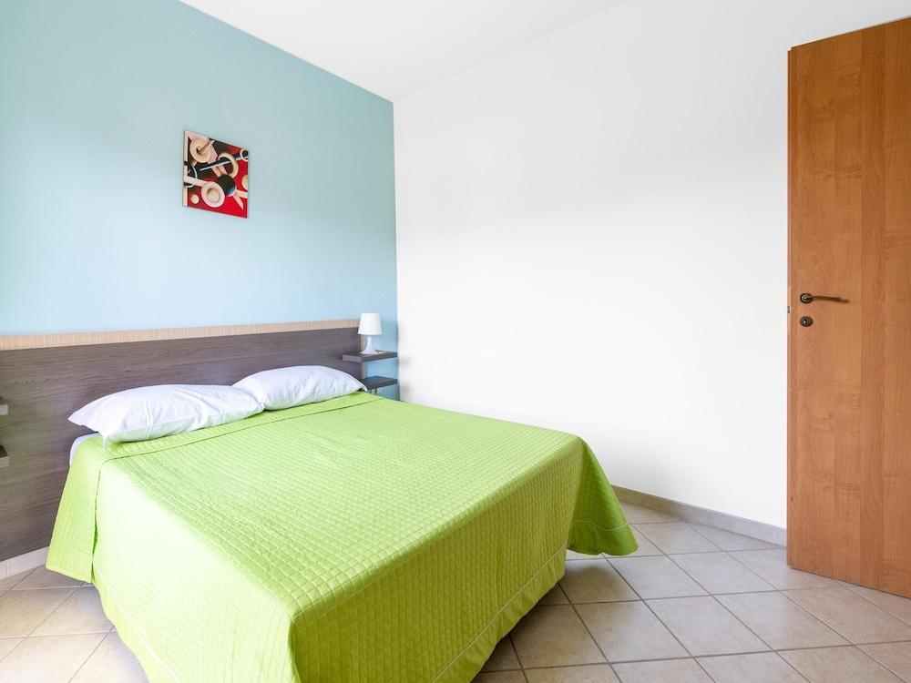 Beachside Villa in Paestum