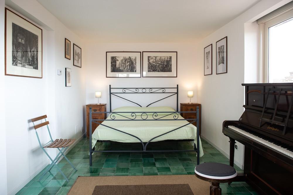 House Santa Caterina