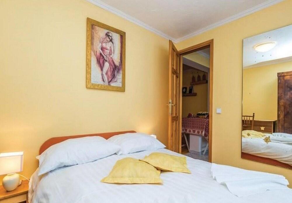 Apartments Monte Rosa