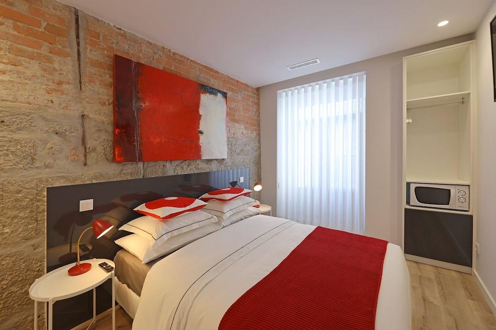 FLH Downtown GuestHouse