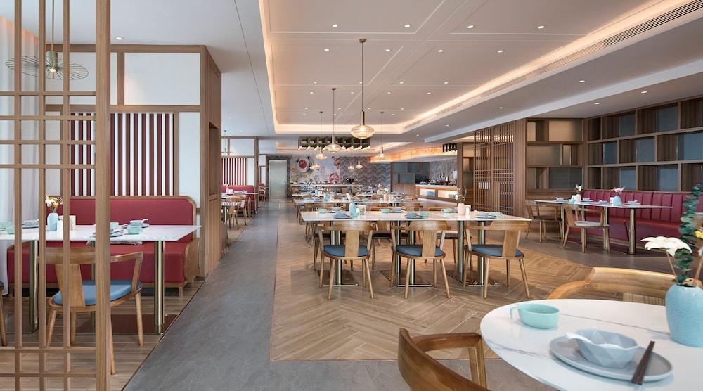 Vista Collection ShenZhen Longgang