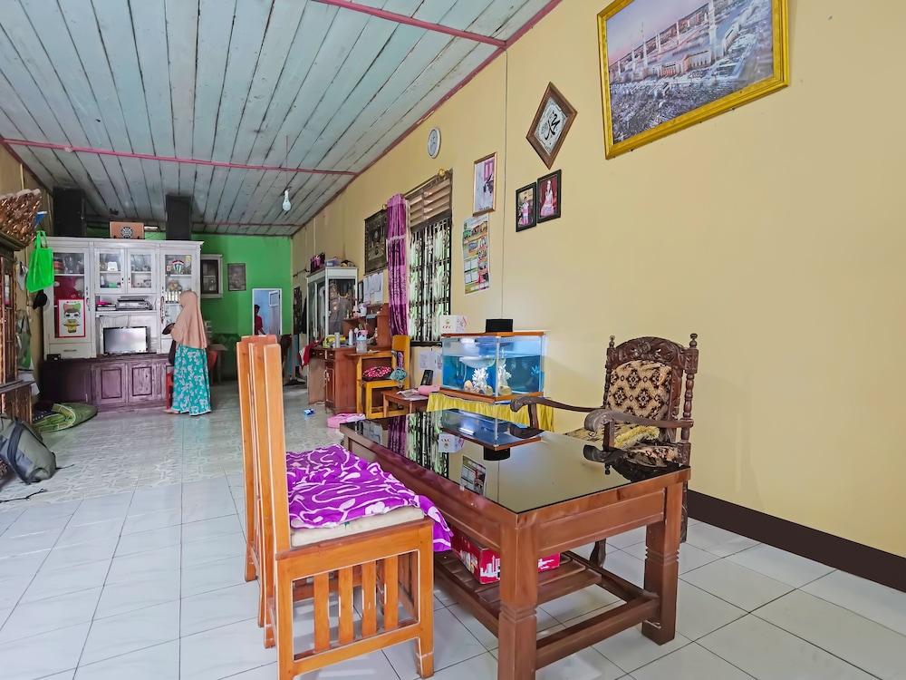 Hotel O Arfan HouseNearDanau Ranau