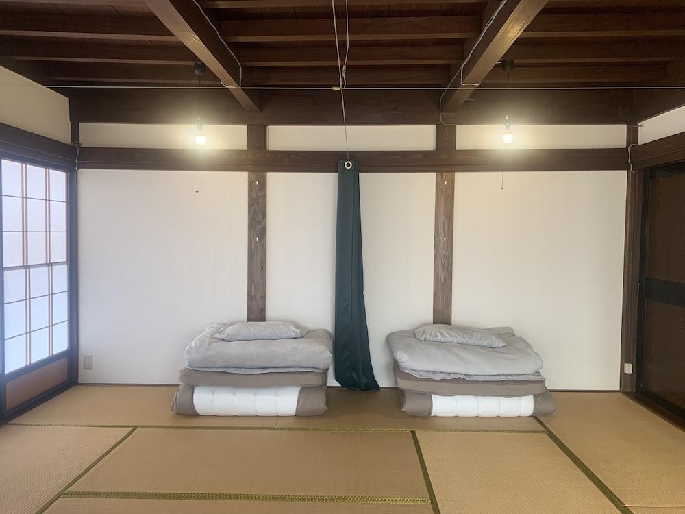 Kominka guest house YUINOYA