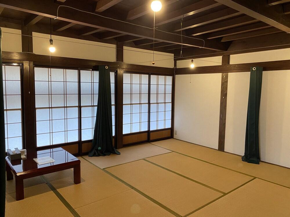 Kominka guest house YUINOYA