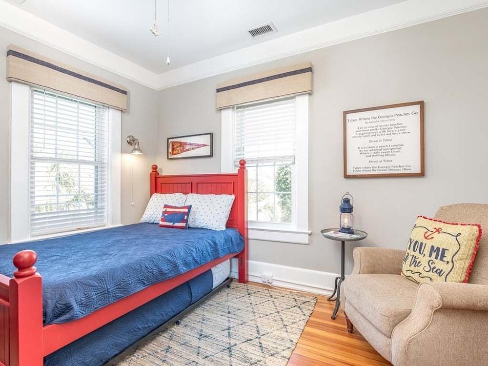 North Beach Bungalow by Tybee Vacation Rentals