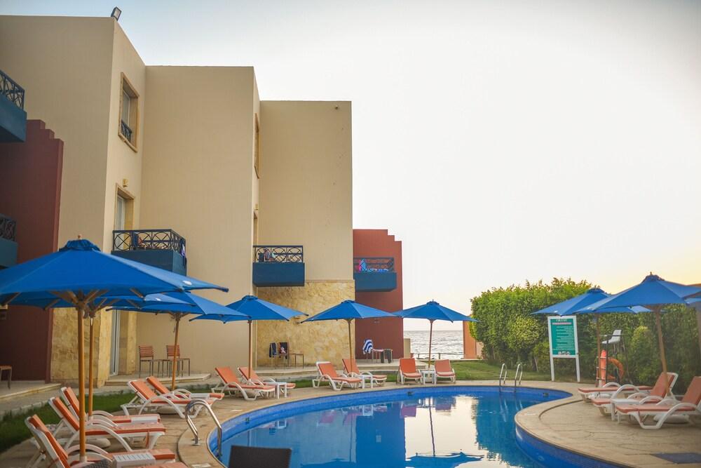 Blumar El Dome Hotel
