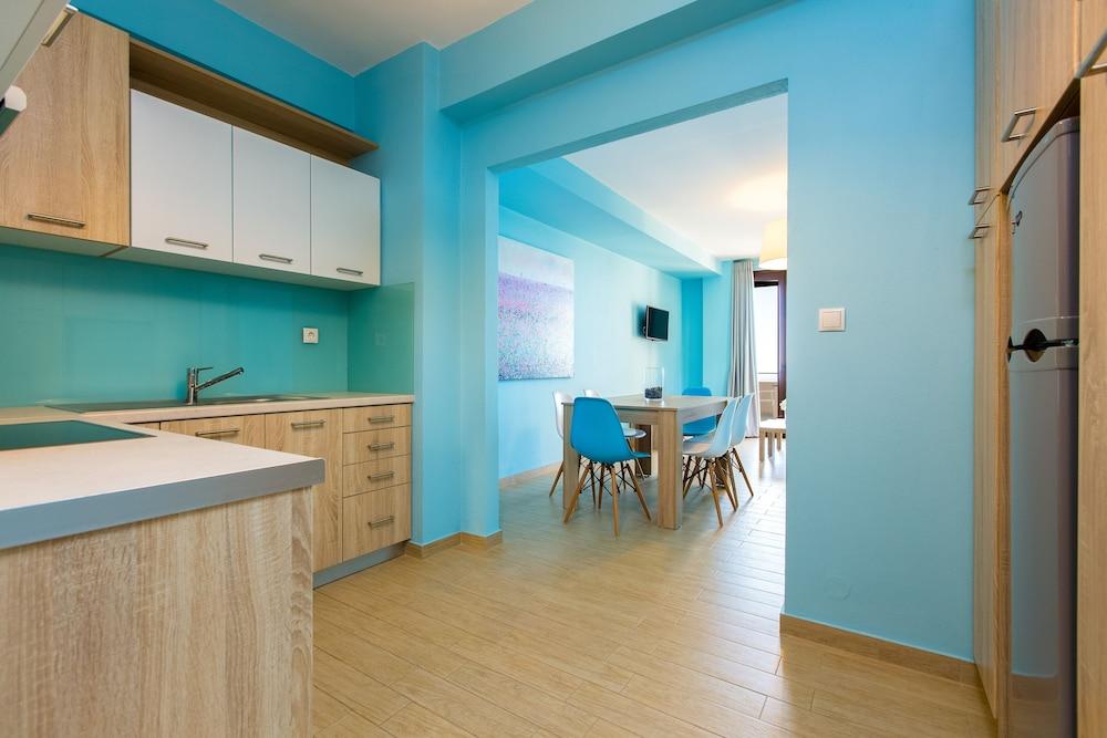 Stella in the Village Suites