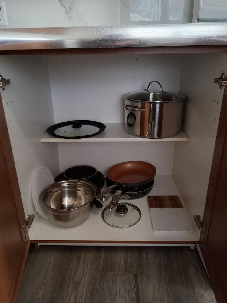 Cozy Cottage near Lake Simcoe