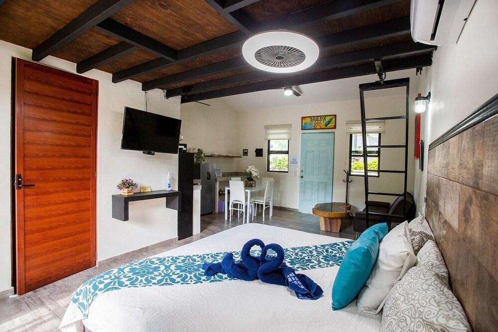 CANTO SAYULITA - Villas & Lofts