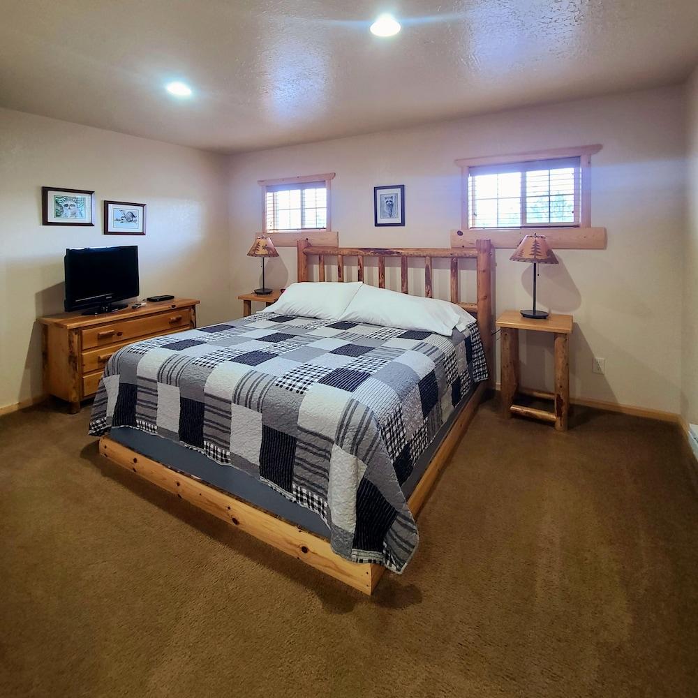 Flaming Gorge Hideout