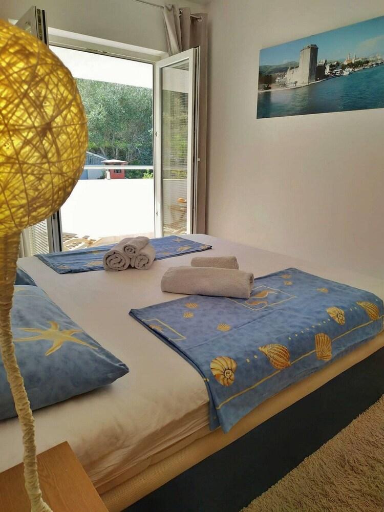 Apartments Franicevic