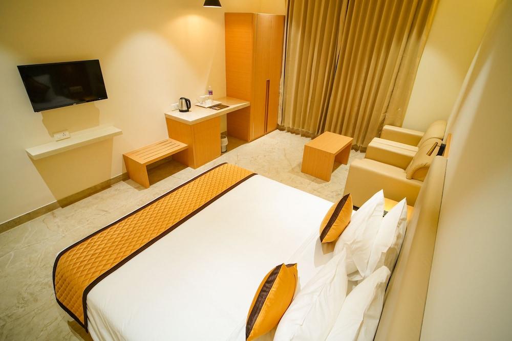 Hotel Nakshathra - A Royal Stay